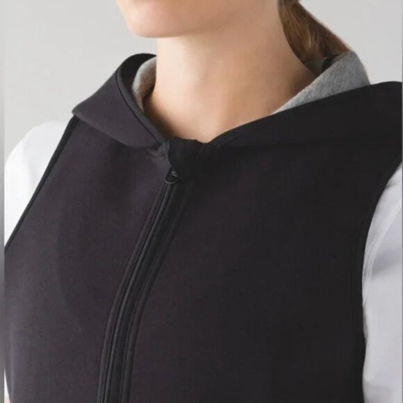 Lululemon Insculpt Reversible Vest - Picture 4 of 8